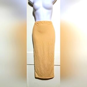 🛍BUNDLE ONLY🛍BOOHOO LADIES CREAM MAXI SKIRT